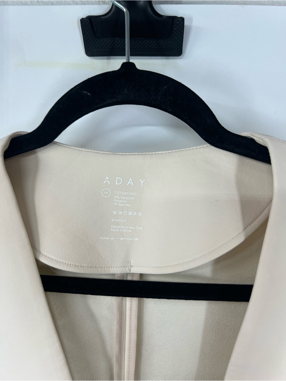ADAY Strategy Blazer Jacket in Oat - Picture 4 of 5